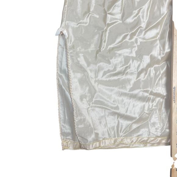 VTG 70s Beige Half Slip Sz S Side Slit Kayser 100% Nylon Tricot Satin USA Made - Picture 3 of 7